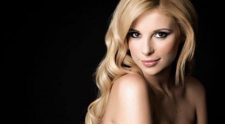 Mας δουλεύει η Αριστοτέλους: Είπε για άντρα που την έκραζε παντού "Όλοι ξέρουν πως αγαπιόμαστε" [βίντεο]