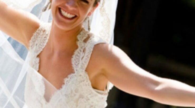  10 tips για να λάμψετε την ημέρα του γάμου σας