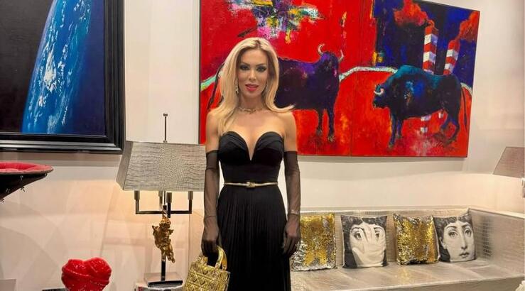 Βαλεντίνα Τσίγκη: Με corset φόρεμα που συνδυάζει δυναμισμό και θηλυκότητα