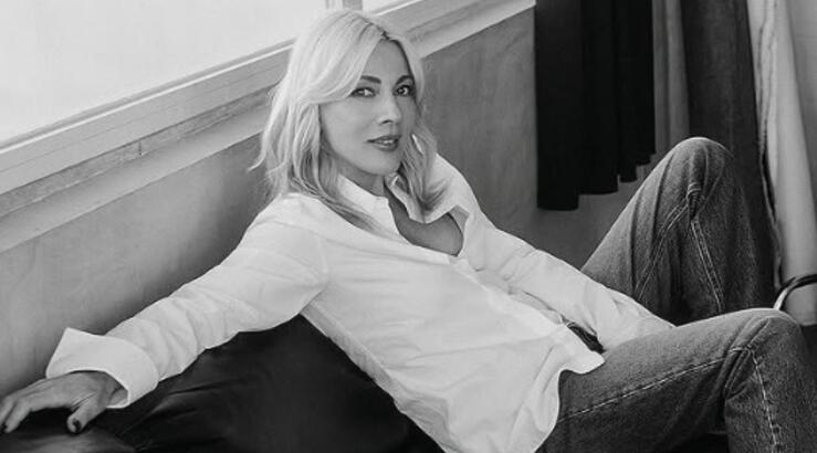 «Η Σμαράγδα Καρύδη έχει έναν άνθρωπο αυτή τη στιγμή στο πλευρό της - Συζητιέται έντονα στον χώρο»