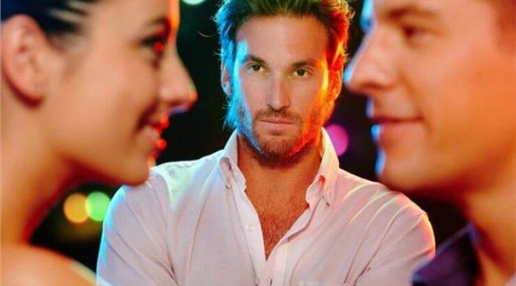 5 τρόποι για να αντιμετωπίσεις τη ζήλια του αγοριού σου