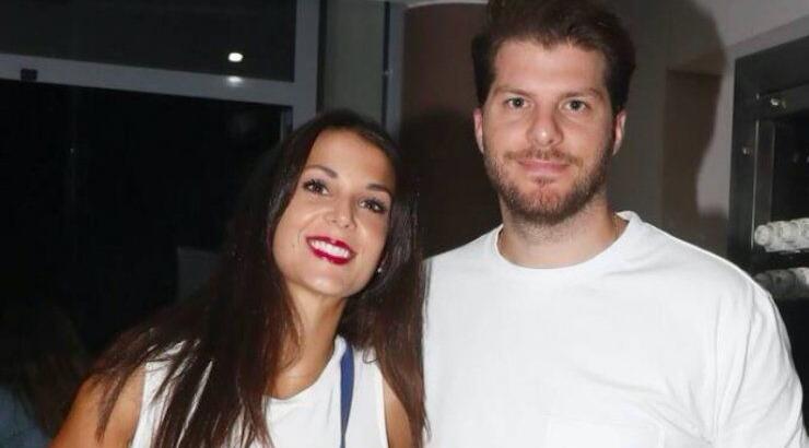 Λούκας Γιώρκας: Η πρώτη δημόσια εμφάνιση με την 27χρονη σύντροφο του Βασιλική! Full in love ο τραγουδιστής