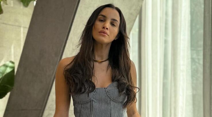 H Kάλια Ελευθερίου με ένα άκρως καλοκαιρινό πεντικιούρ