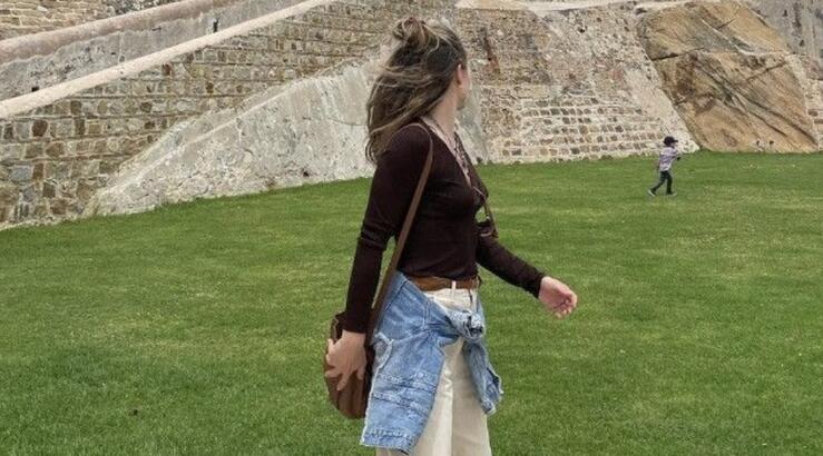 H πρωταγωνίστρια κυπριακής σειράς στην πρώτη επίσημη εμφάνιση με φουσκωμένη κοιλιά [εικόνα]