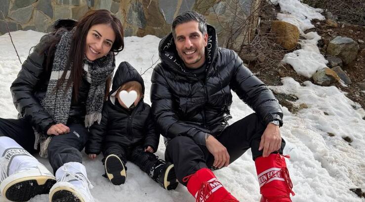 Άλκης Χρήστου - Δέσποινα Χατζηζαχαρία: Οικογενειακή εξόρμηση στα χιόνια [εικόνες]