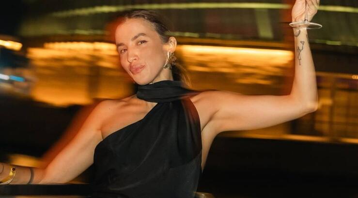 Ευτυχισμένες στιγμές για την Κάλια Ελευθερίου: «Save the date» [εικόνα]