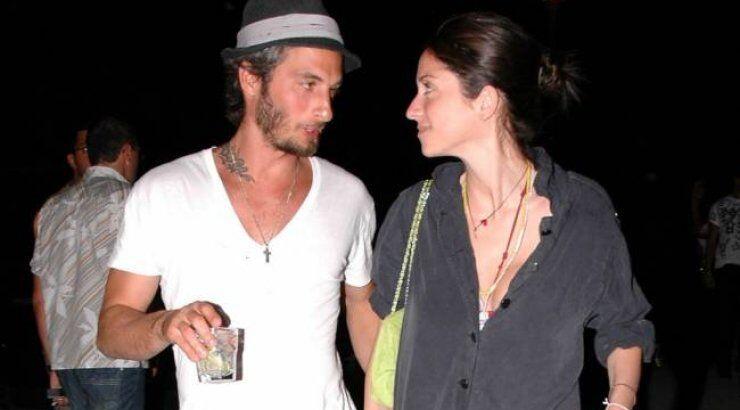 Σοφία Καρβέλα-Θανάσης Πανουργιάς: Περιμένουν αγοράκι!