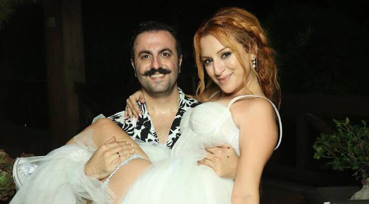 Ηλίας – Μαρία Ανδρέου: Η πρωτότυπη ιδέα στις βέρες του γάμου τους [βίντεο]