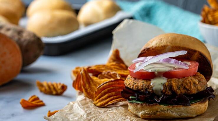 Πώς να φτιάξεις μπιφτέκια από γλυκοπατάτα 