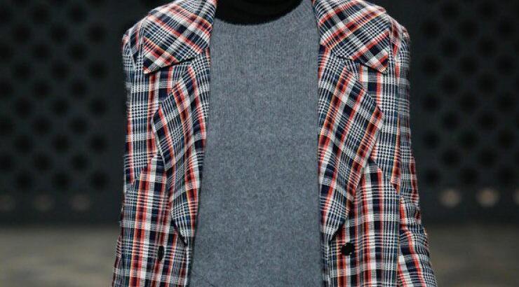 Ros Georgiou: Η Ελληνίδα top model άλλαξε τα μαλλιά της και έκανε θραύση στις πασαρέλες της Νέας Υόρκης 