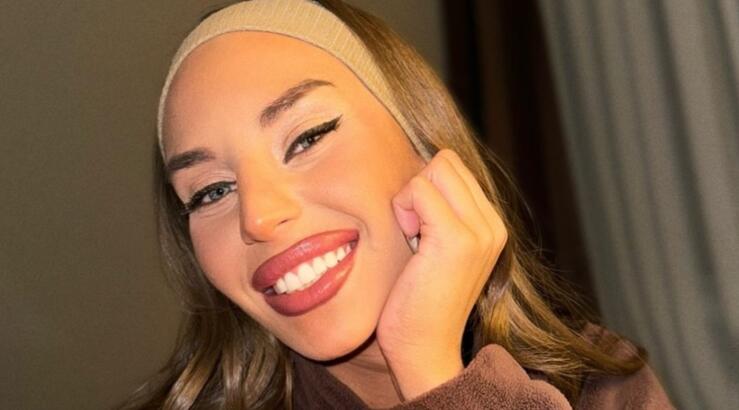 Ανδρομάχη: Χαϊδεύει τη φουσκωμένη της κοιλίτσα χορεύοντας στο tiktok [βίντεο]