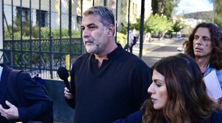 Μπισμπίκης: Eπισκέφθηκε τους κατοίκους που προκάλεσε ζημιές και τους ζήτησε συγγνώμη [βίντεο]