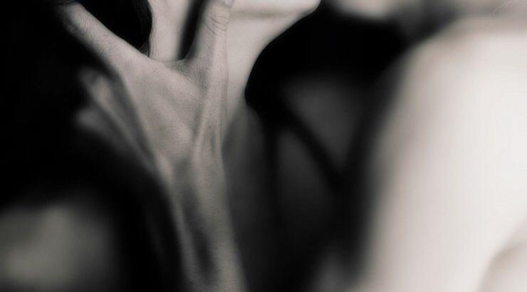 Η στάση της γυναίκας απέναντι στο στυτικό πρόβλημα του άνδρα