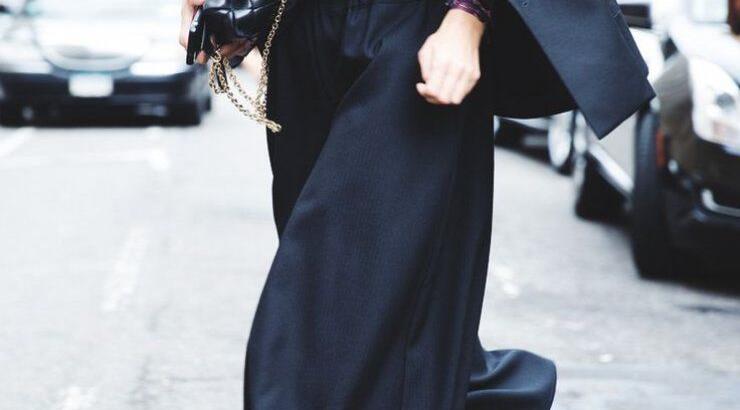 Total black: Πώς να το κάνεις να φαίνεται εντυπωσιακό