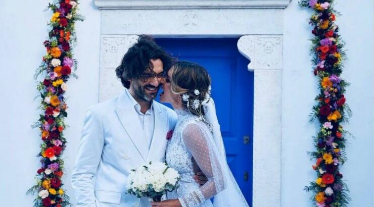 Είδαμε για πρώτη φορά την τούρτα – υπερπαραγωγή στο γάμο Οικονομάκου – Μιχόπουλου! [εικόνα]