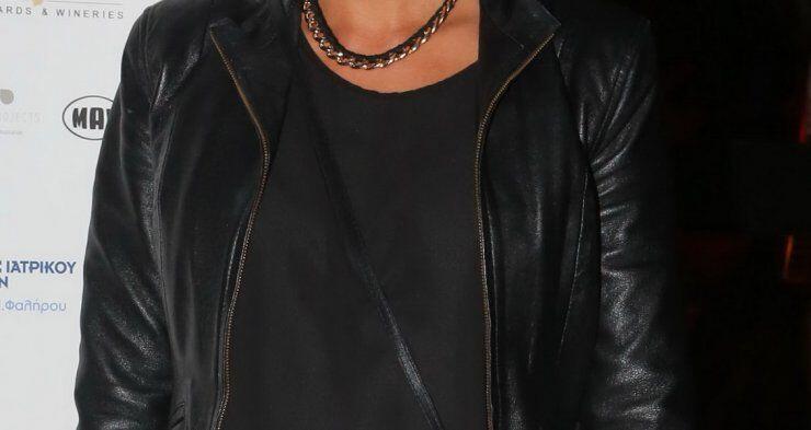 Eπιδημία χωρισμών στην ελληνική showbiz! Η μελαχρινή καλλονή είναι και πάλι μόνη