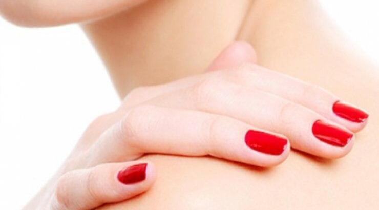 Perfect Nails: Τα 4 πιο σημαντικά tricks για τέλεια νύχια όλες τις ώρες!