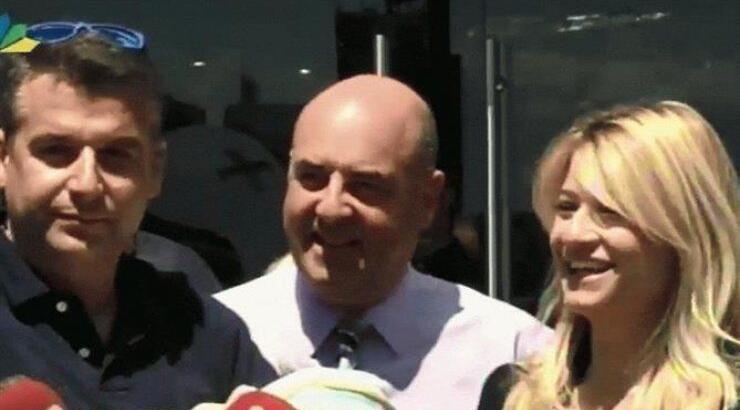  Σκορδά – Λιάγκας: Έφυγαν από το μαιευτήριο αγκαλιά με το μωράκι τους! [βίντεο]