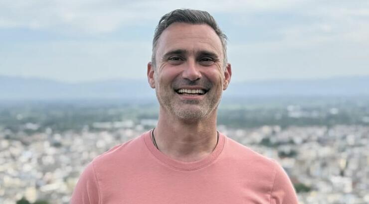 Γιώργος Καπουτζίδης: Η μεγάλη αποκάλυψη για το εορταστικό επεισόδιο του «Πάρα πέντε»