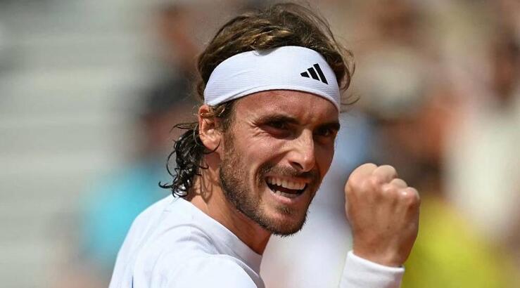 Απίστευτες αποκαλύψεις για γονείς Τσιτσιπά: «Τον έκαναν να νιώθει ένοχος, προσπαθούσε να απελευθερωθεί» 