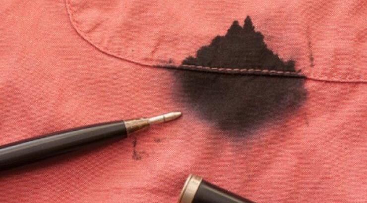Εξαφανίστε το λεκέ από μελάνι από τα ρούχα σας σε μία στιγμή