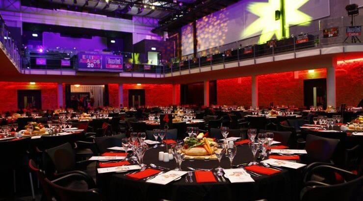 Συμβαίνει τώρα: Σε λίγη ώρα η γευστική απονομή των Time Out Eating Awards 2013