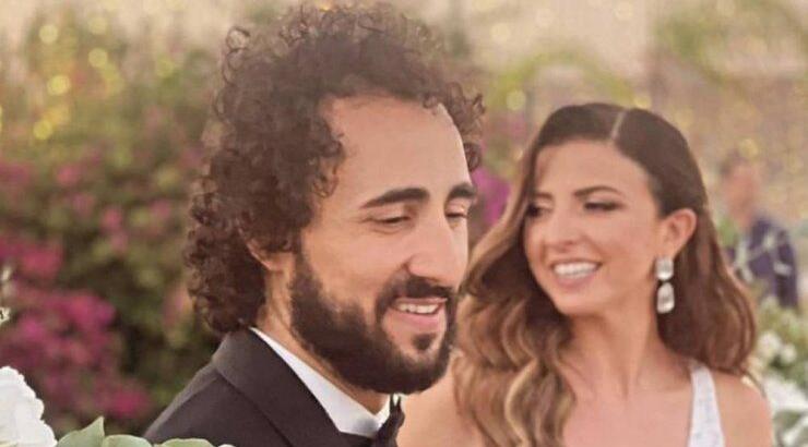 Άγγελος Αυγουστή: 7 φωτογραφικά κλικ από τον γάμο του που λατρέψαμε [εικόνες]