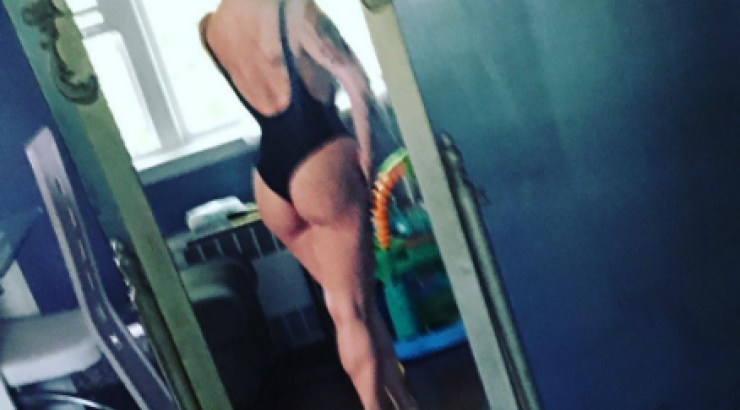 Πάθαμε πλάκα! Το σώμα Ελληνίδας τραγουδίστριας και οι φήμες για ανορεξία!