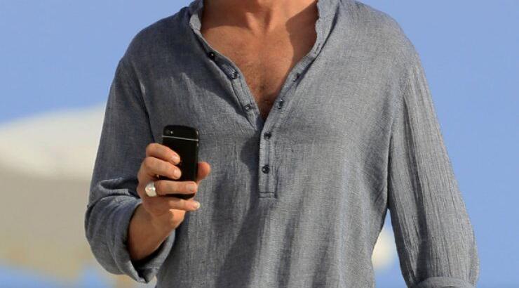 Ο Gerard Butler έγινε παπαράτσι