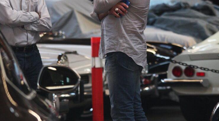 Σταρ του Hollywood ψάχνει για αυτοκίνητο [φωτογραφίες]