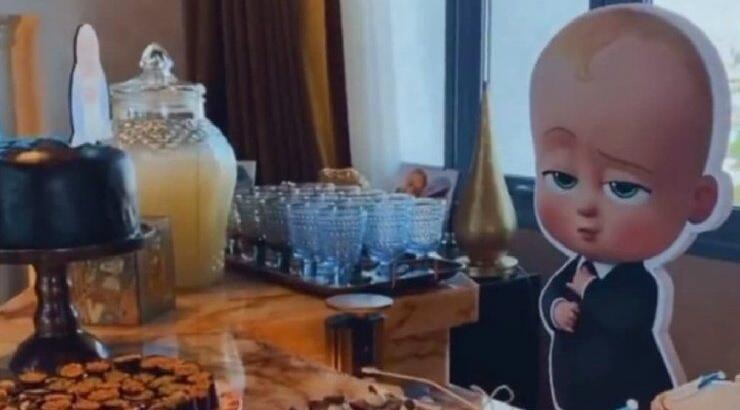 Ο γιος επώνυμης Κύπριας έσβησε το πρώτο του κεράκι και του ετοίμασε πάρτυ υπερπαραγωγή (εικόνες & βίντεο)