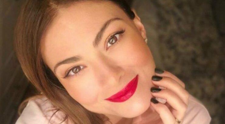 Δεν θα πιστεύετε το μέγεθος και το σχέδιο της τούρτας για τα γενέθλια της Δέσποινας Καμπούρη [εικόνες & βίντεο]