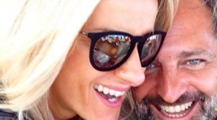 Έφη Παπαϊωάννου: Ευτυχισμένη στην αγκαλιά του συντρόφου της!