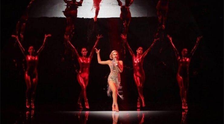 "Eurovision": Δείτε την hot εμφάνιση της Έλενας Τσαγκρινού στον ημιτελικό που ξεσήκωσε το κοινό [εικόνες & βίντεο]