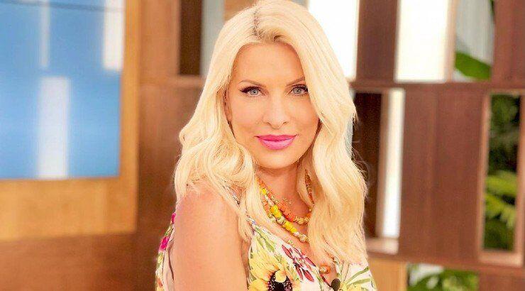 Γέννησε Ελληνίδα celebrity και το ανακοίνωσε η Ελένη Μενεγάκη δύο ώρες μετά τον τοκετό!