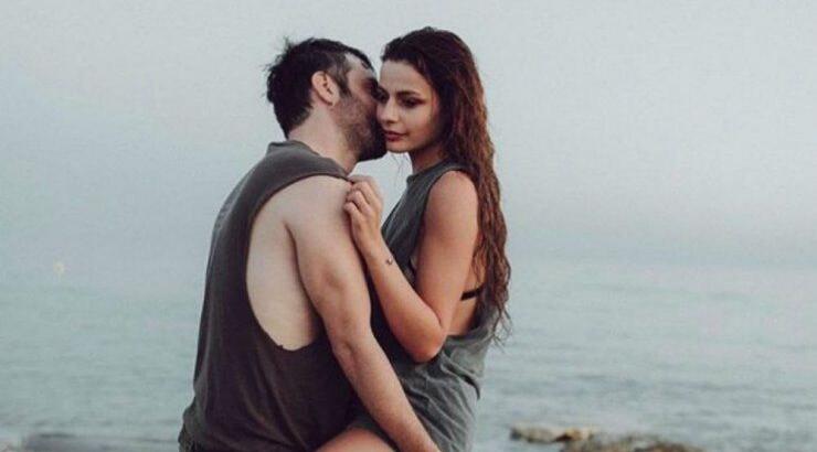 Ερμογένης Σκιτίνης: Απαθανάτισε τη σύντροφό του topless σε παραλία στην Αντίπαρο! [εικόνες]