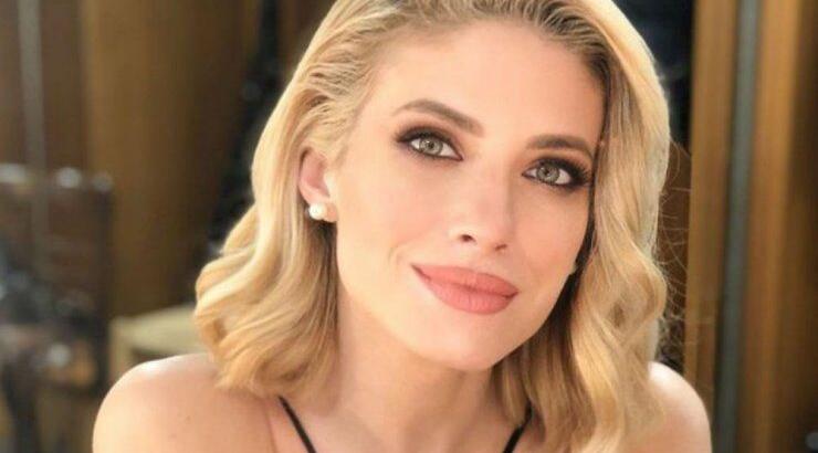 Ευαγγελία Αραβανή: Την είδαμε χωρίς ίχνος μακιγιάζ και είναι πανέμορφη!