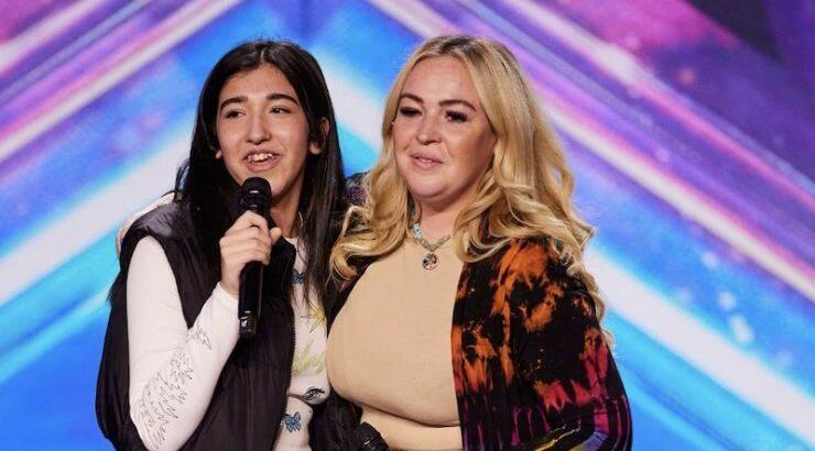 Μοναδικό: Μητέρα παραχώρησε την οντισιόν της στην 15χρονη κόρη της και αποθεώθηκε [βίντεο]