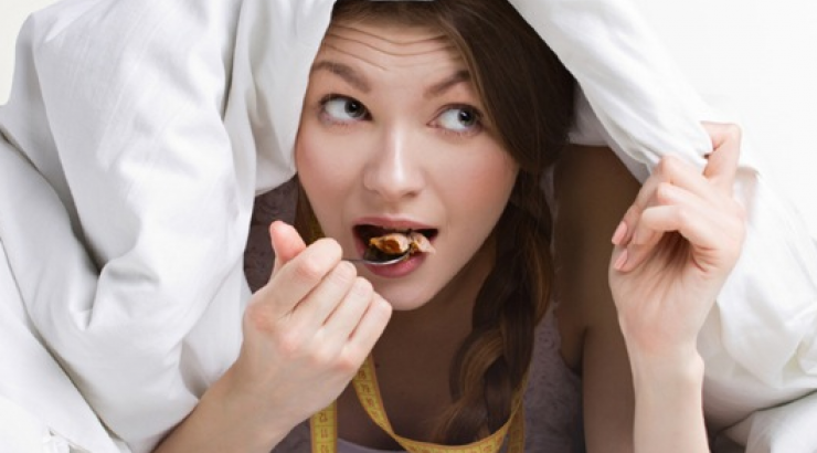 Πώς θα αδυνατίσεις τρώγοντας κυρίως γεύμα το βράδυ!