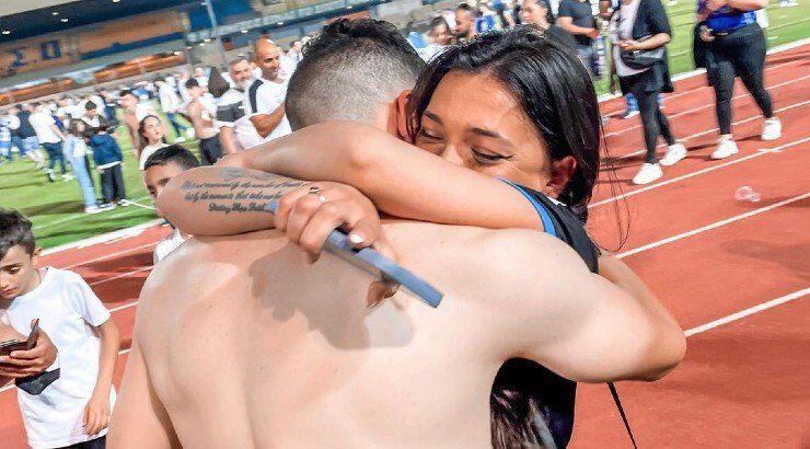 Η σύντροφος Κύπριου ποδοσφαιριστή περιμένει το πρώτο τους μωρό! [εικόνα & βίντεο]