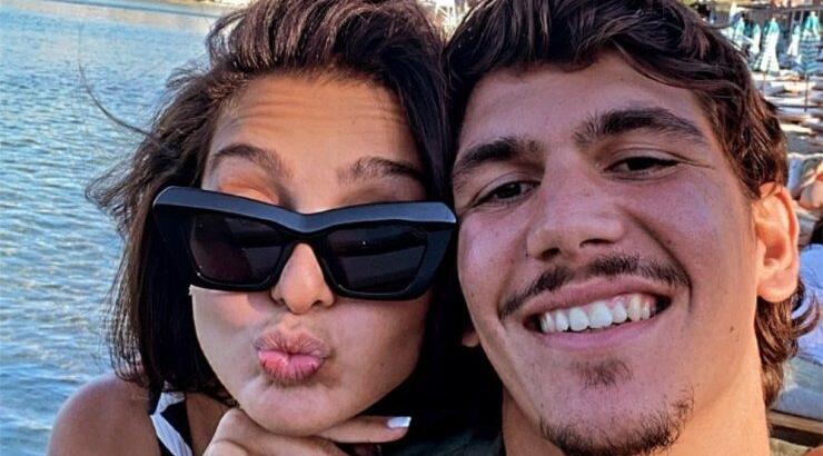 Γαλακτερός - Μαυρίδη: Τα τρυφερά τετ -α- τετ τους σε παραλία της Μυκόνου [βίντεο]