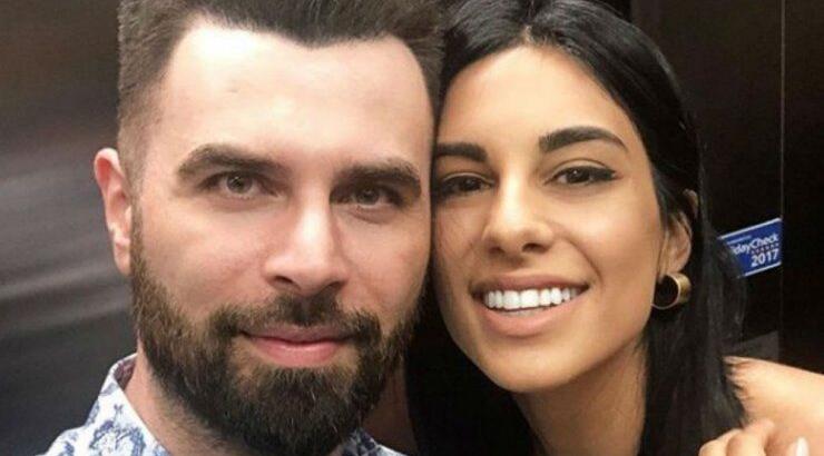 Γιώργος Παπαδόπουλος - Γαλάτεια Βασιλειάδου: Γέμισαν με δώρα το χριστουγεννιάτικο τους δέντρο