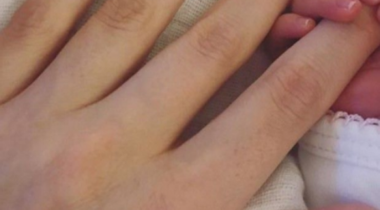 Ζευγάρι της κοσμικής ζωής υποδέχθηκε το πρώτο του μωράκι!