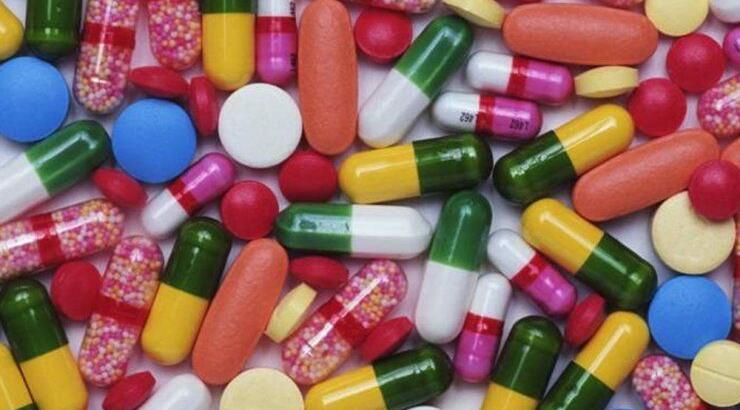 Νέα μείωση στις τιμές των φαρμάκων 