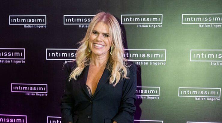 Ταξιδιωτικό στυλ: Η Λώρια & η Πόλυ παραδίδουν στυλιστικά μαθήματα