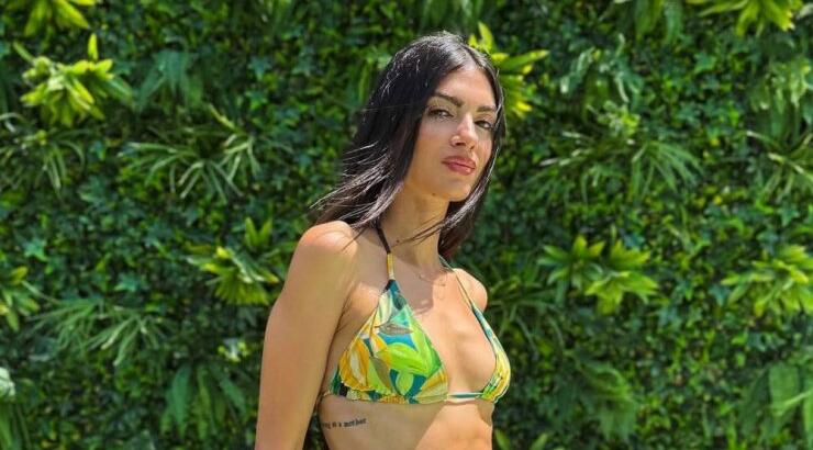 Τα fashion girls του νησιού σου δείχνουν τις τάσεις στα μαγιό για φέτος το καλοκαίρι