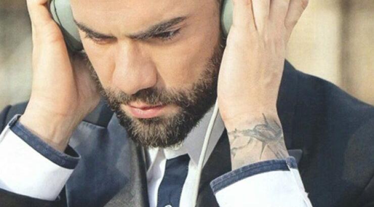 Θοδωρής Μαραντίνης: Γυμνός στο νέο clip των Onirama