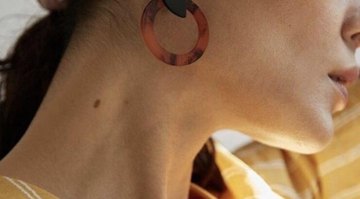 Αυτά τα σκουλαρίκια είναι το "must have" του καλοκαιριού!