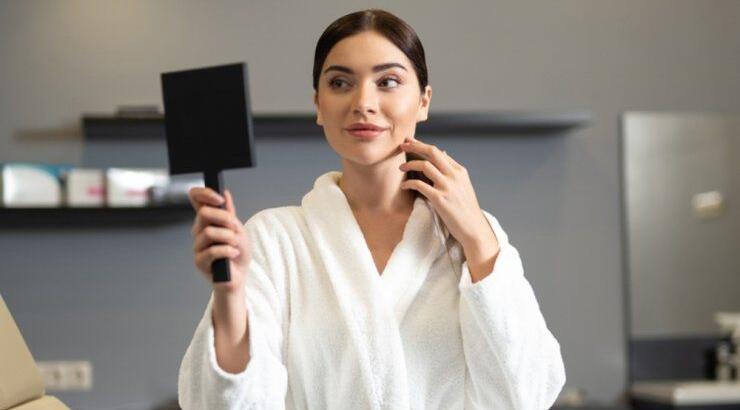 Καστορέλαιο: Η φυσική λύση για άμεση ενυδάτωση στην επιδερμίδα και στα μαλλιά σου