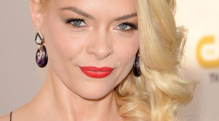 Ποια διάσημη αποκάλυψε πως έχει δεχτεί σεξουαλική κακοποίηση; 